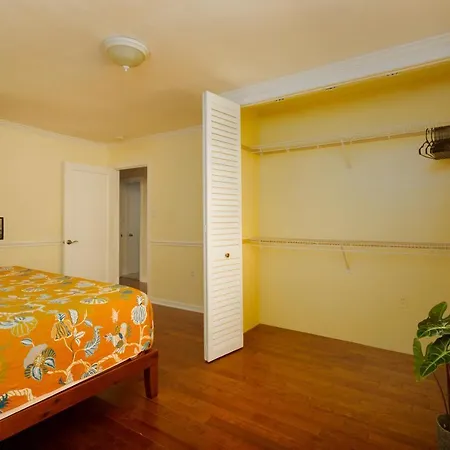 Spacious Renovated Petaluma Home- Pool Table, Fire Pit, Parking Exterior foto